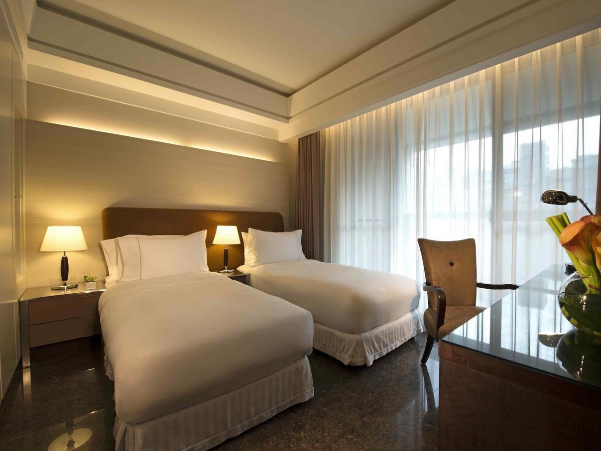 Leofoo Residences Aparthotel
