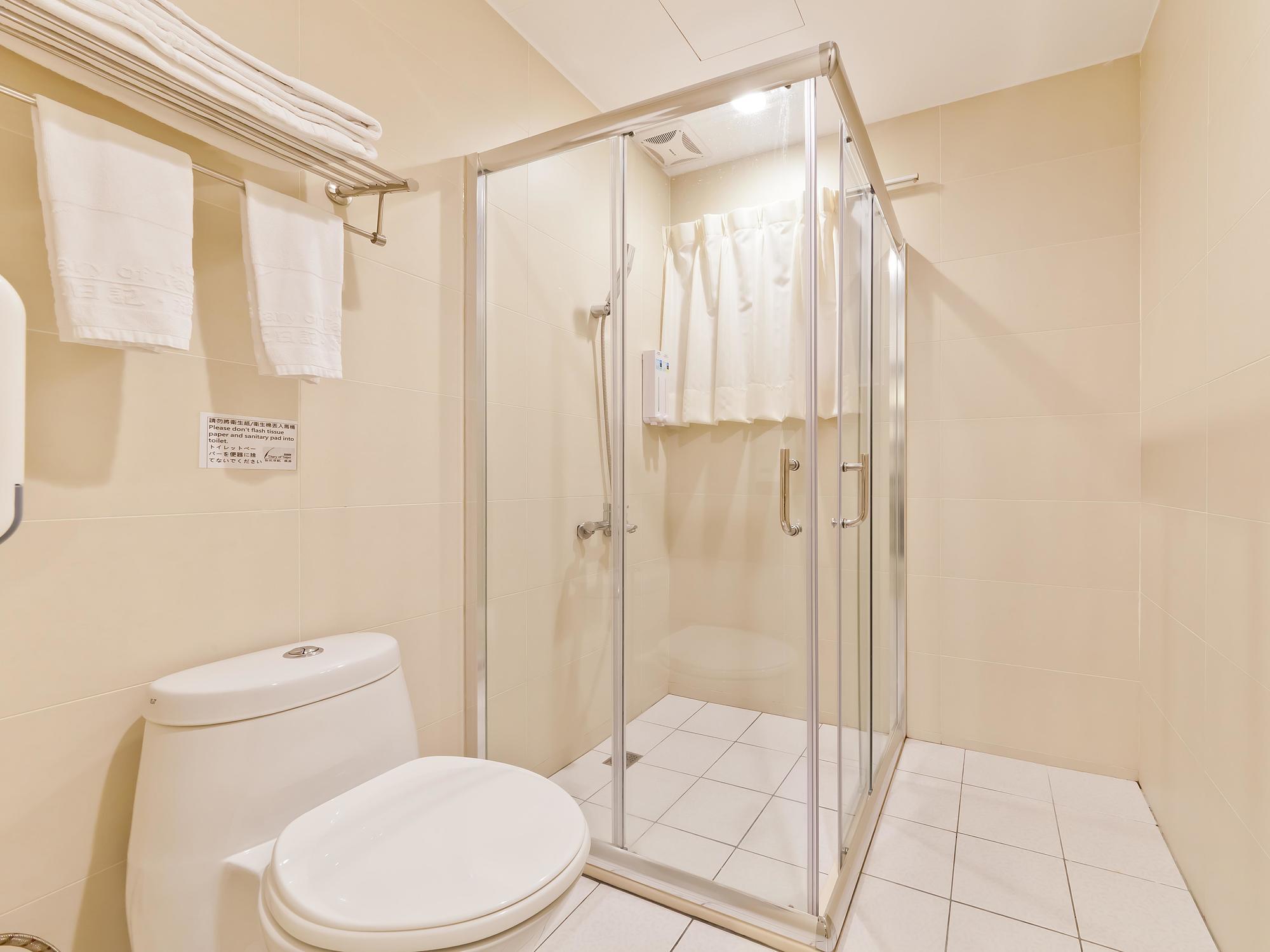 6 - Ximen Hotel