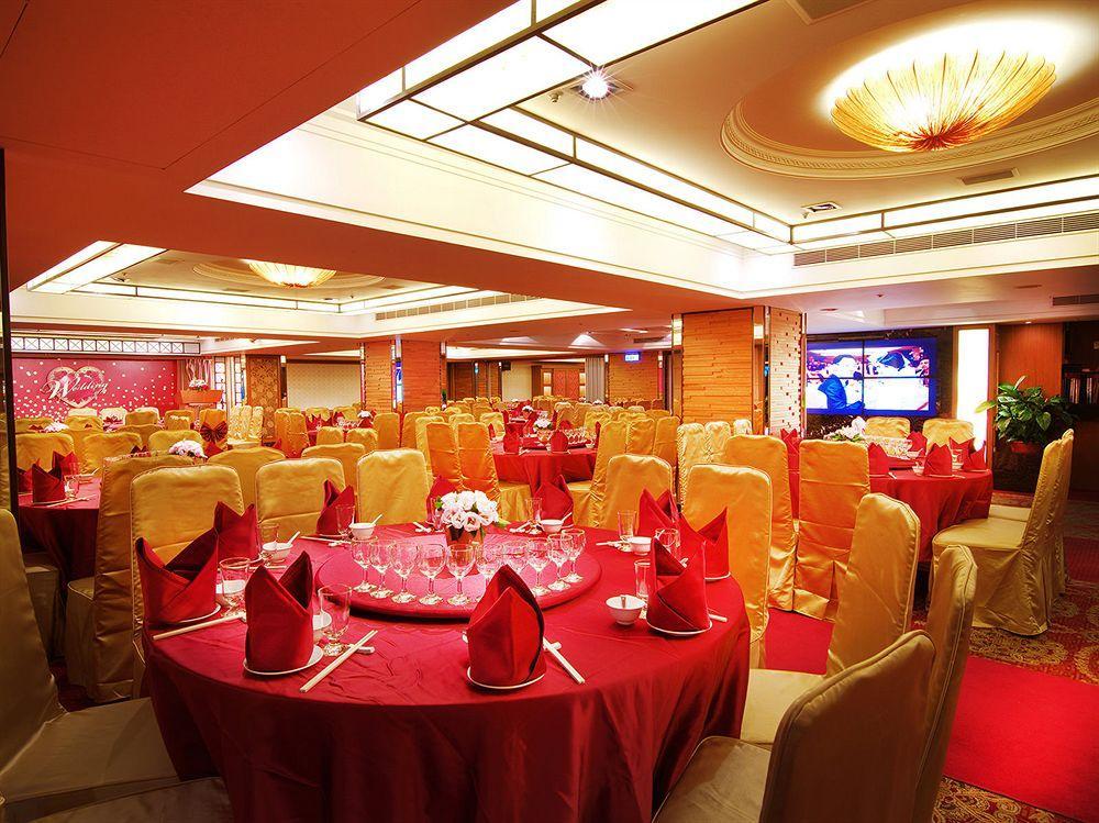 Golden China Hotel 4*