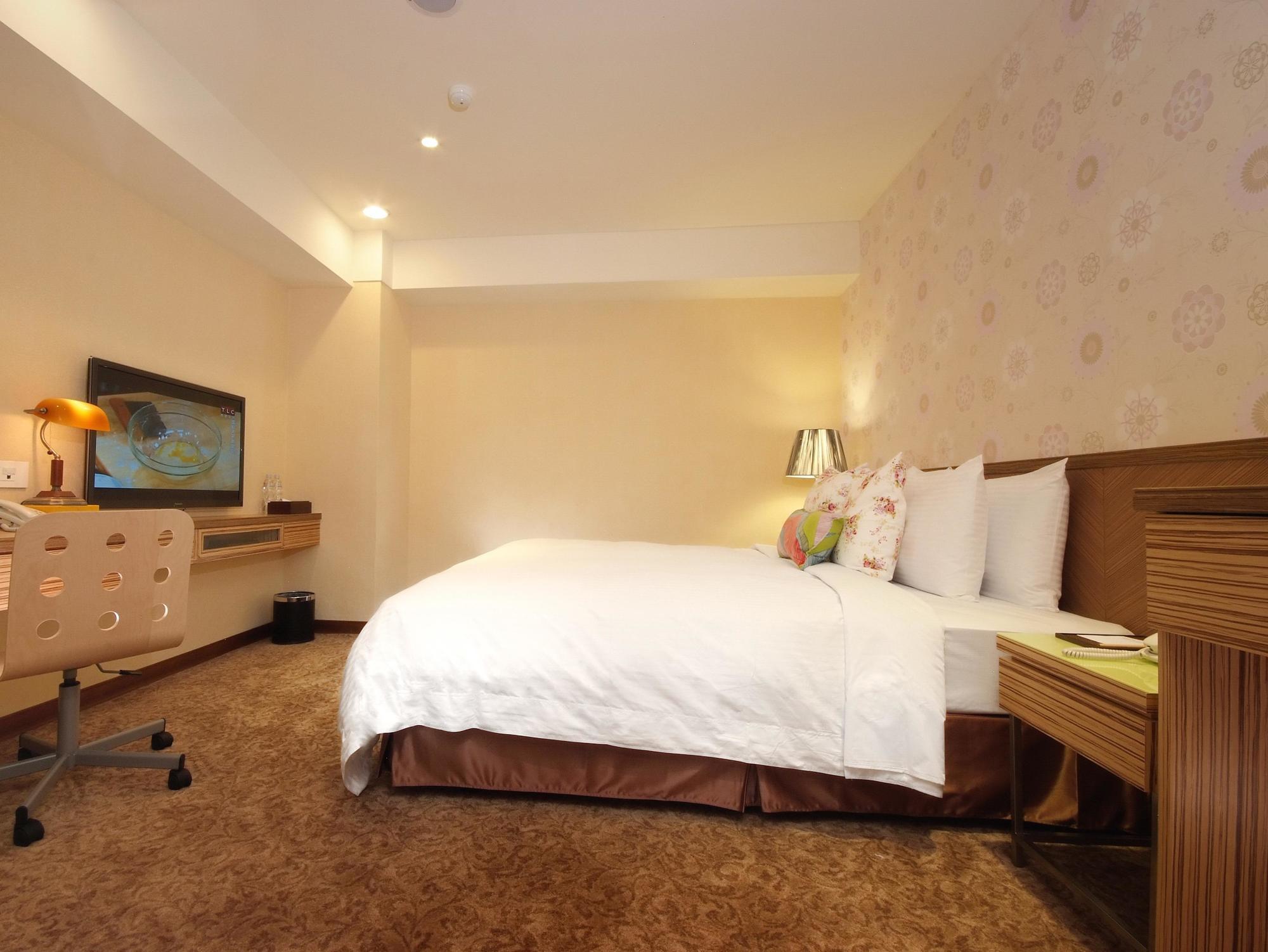 Nagahiro Hotel 3*