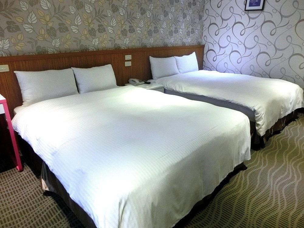 Ximen Relite Hotel