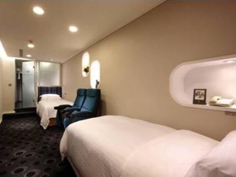 Ximen Airline Hotel