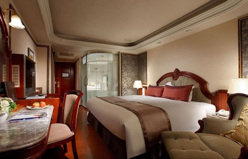 Happiness Hotel