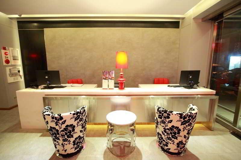 Hotel 新麗旅店 Newful Taipei
