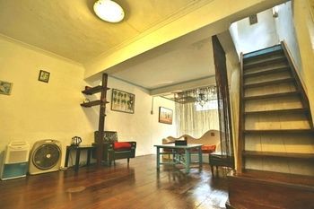 Moon River House Villa *