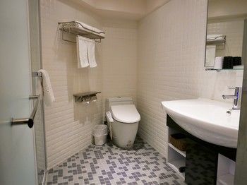 泊居旅店 Oursinn Inn Taipei