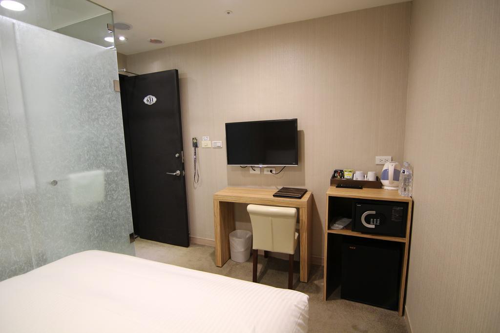 191 Hotel 3*