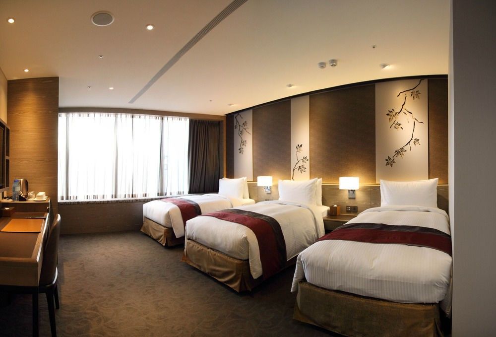 World Grand Nanjing Hotel Taipei