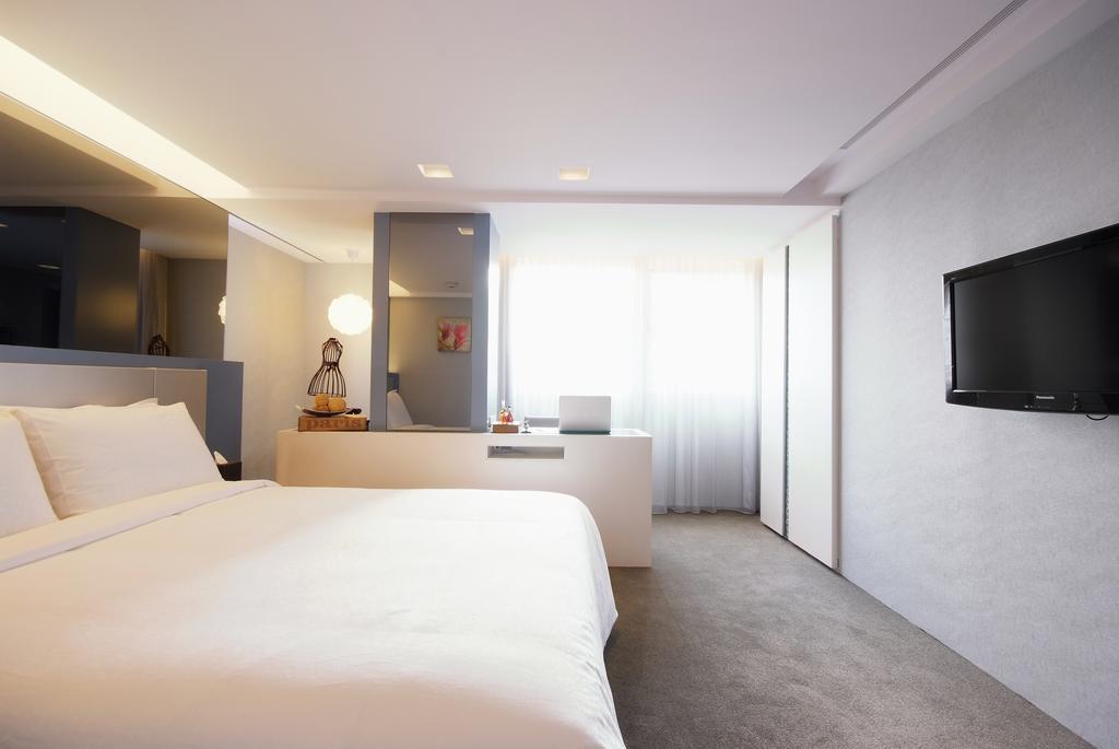 Hotel Forward Nangang 3*