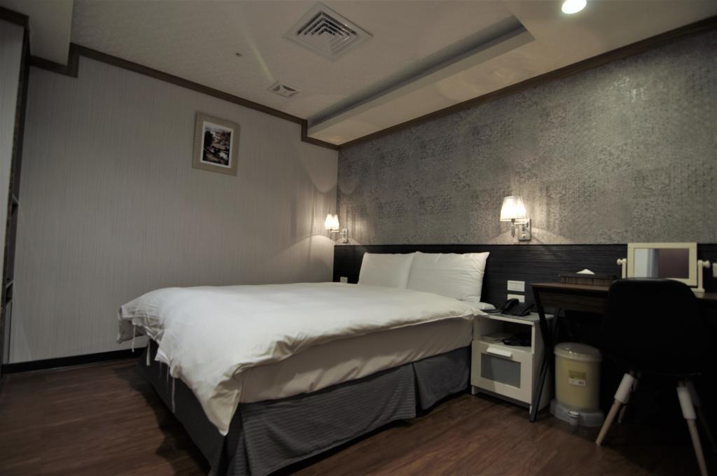 泊居旅店 Oursinn