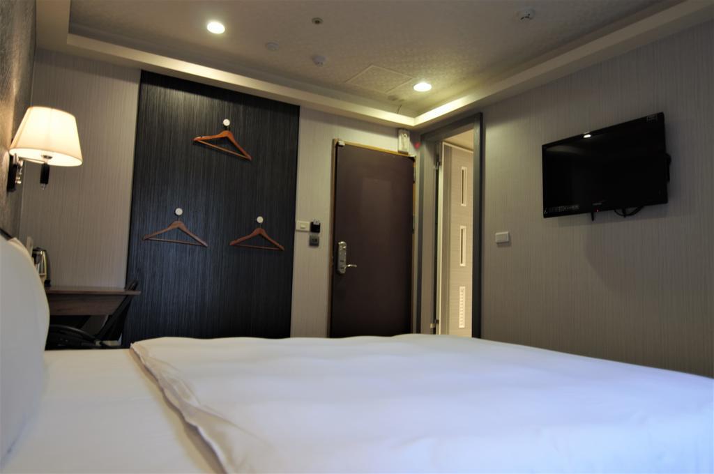 Inn 泊居旅店 Oursinn