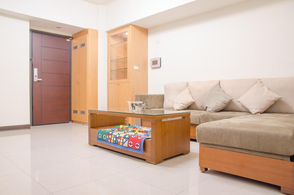 Apartemen T.station Serviced *