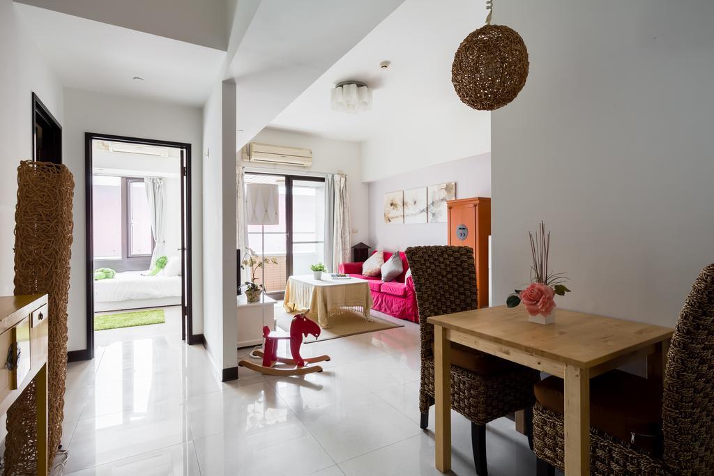 Apartemen T.station Serviced *