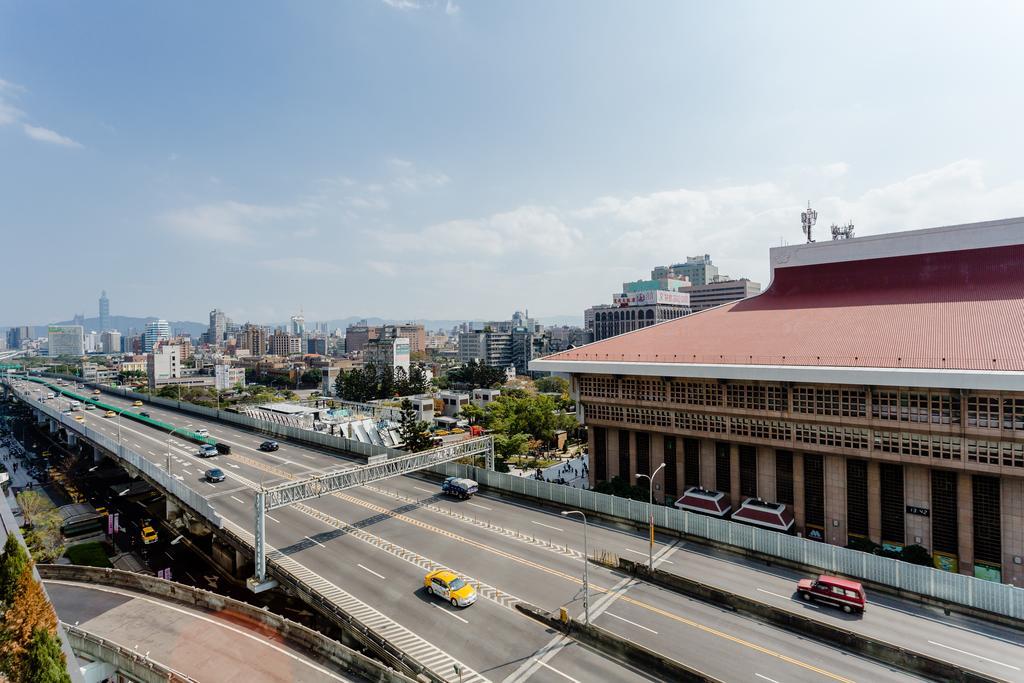 Apartemen T.station Serviced *