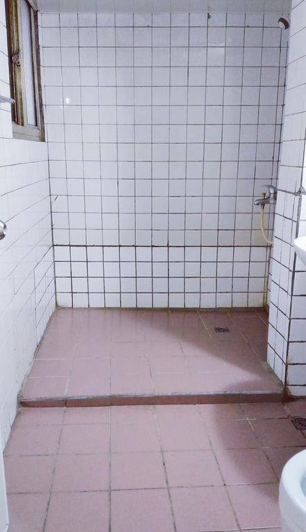Hostel Chia Rong *
