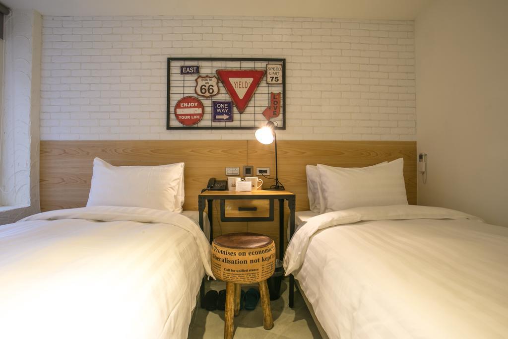 Re-change Hotel 2*