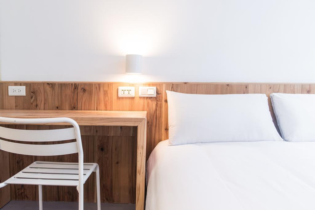 Star Main Station Hostel *