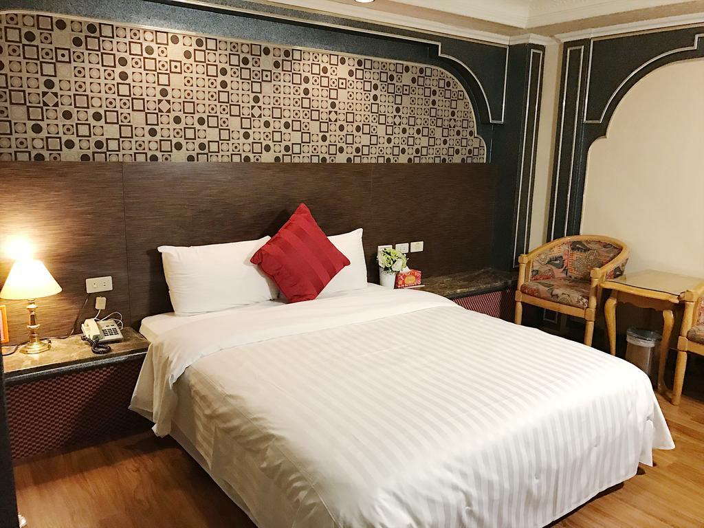 Fu Chang Hotel