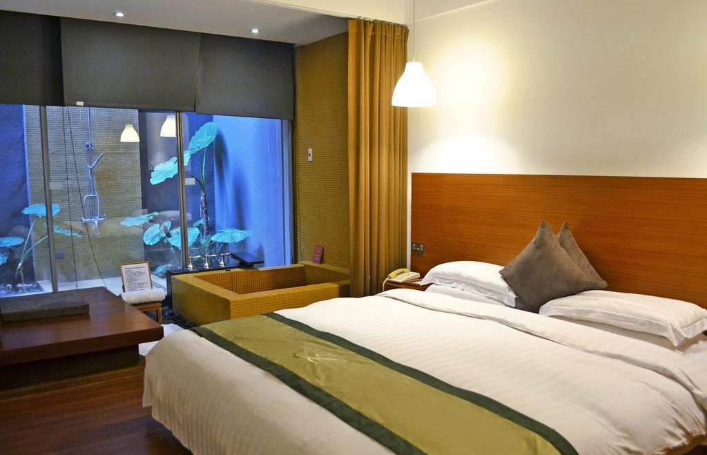 Double One Hotel Taipei
