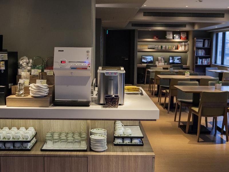 Royal Linsen - Huashan 1914 Creative Park Hotel 3*