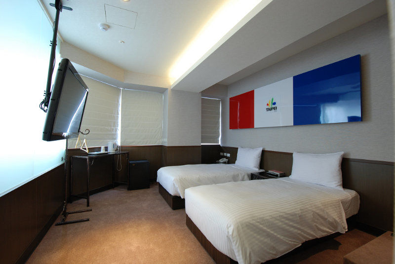 6 - Ximen 3* Taipei