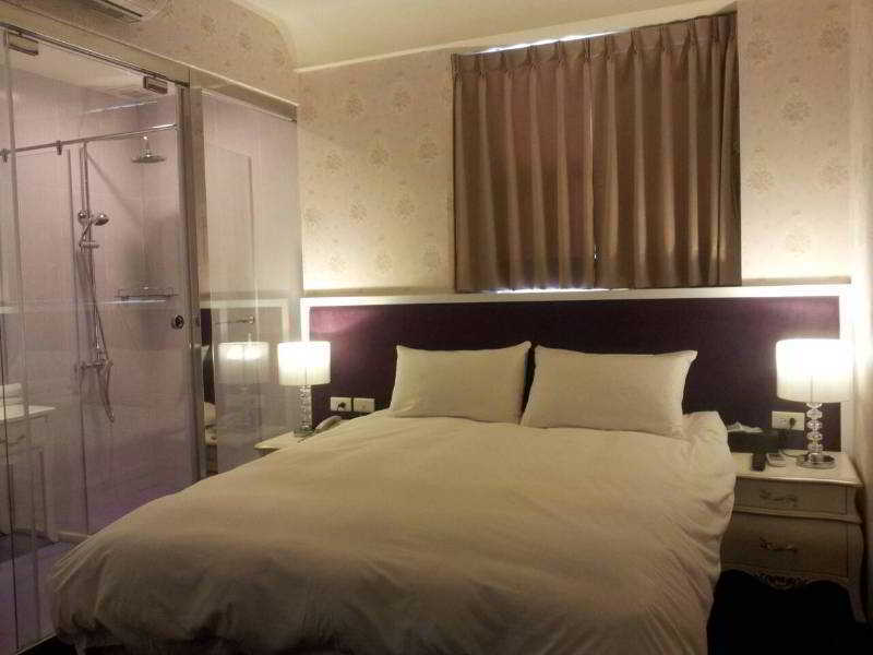 Royal Rose Station Hotel Taipei