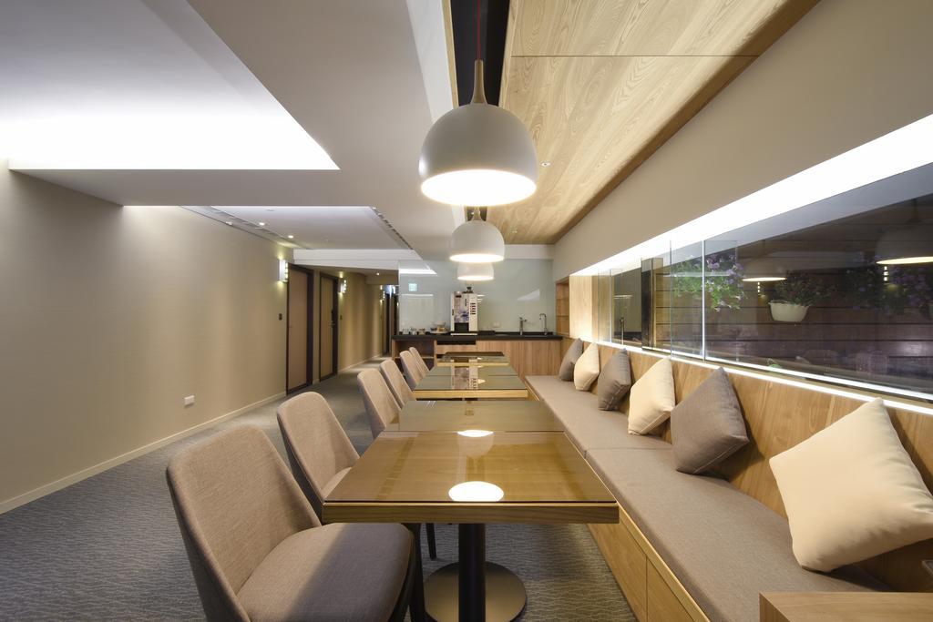 Eastin 3*