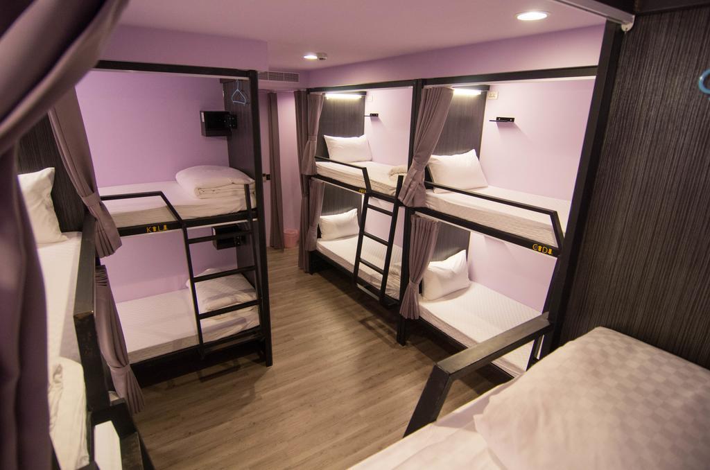 Backpackers - Changchun