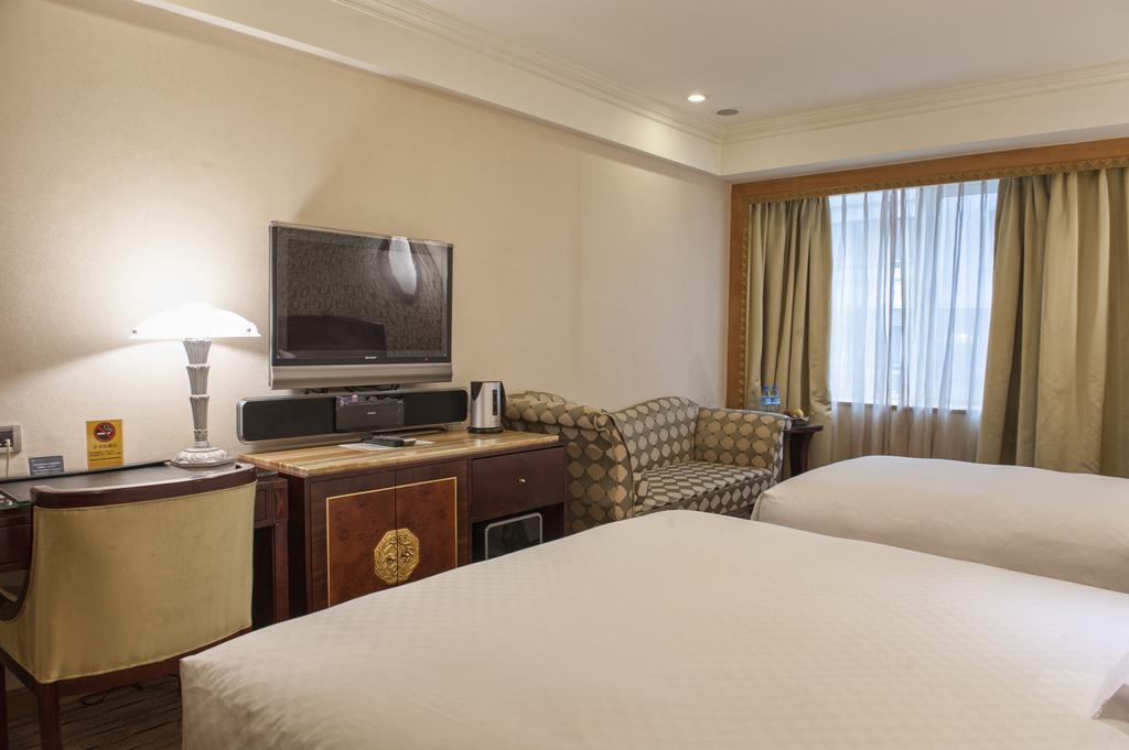 Royal Palace 4*