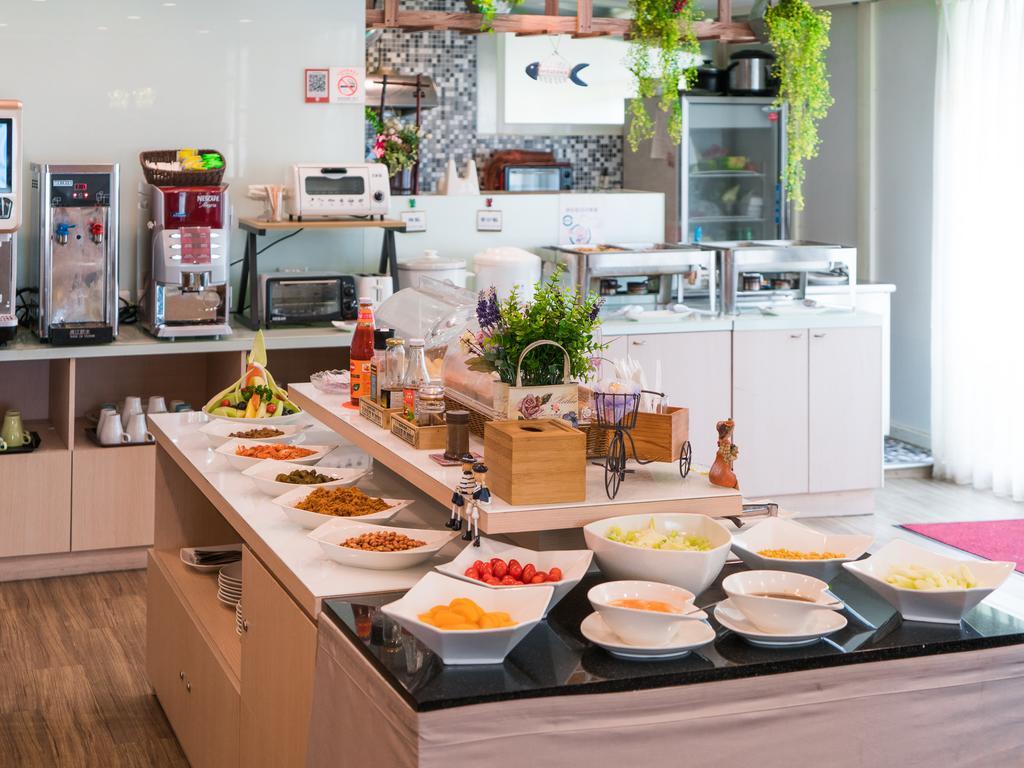 Hotel E-house