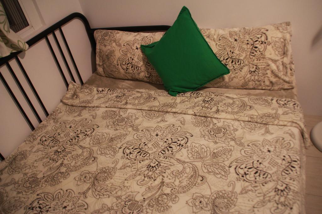 Vincent Willem Van Gogh Hall Guest house Taipei