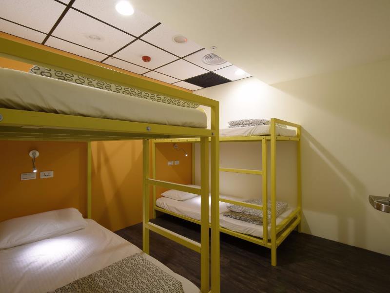 Hostel Yen *