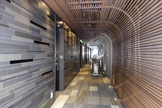 Hotel Aloft Zhongshan 4*