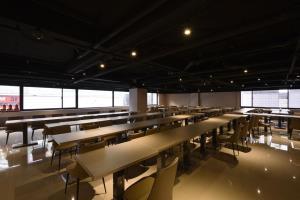 Hotel World Zhongxiao Taipei