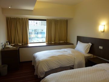 World Sansui 3* Taipei