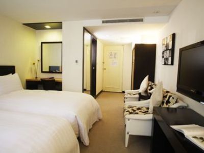 台北碧瑤飯店 B Hotel 3*