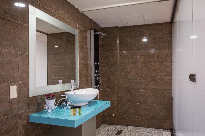Hotel Sparkle Bridge 3*
