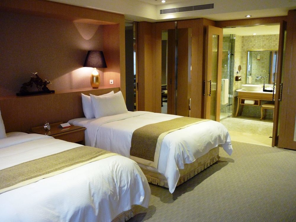 Hotel Chateau De Chine Xinzhuang 4*