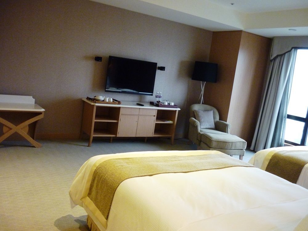 Chateau De Chine Xinzhuang Hotel 4*