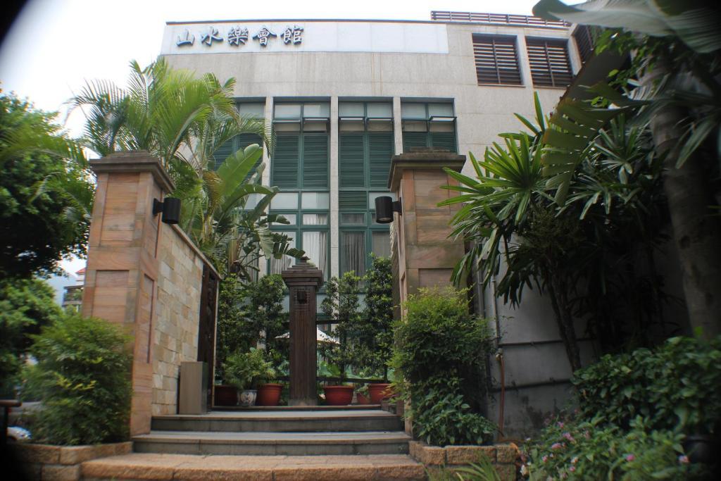 Shan-yue Hotspring