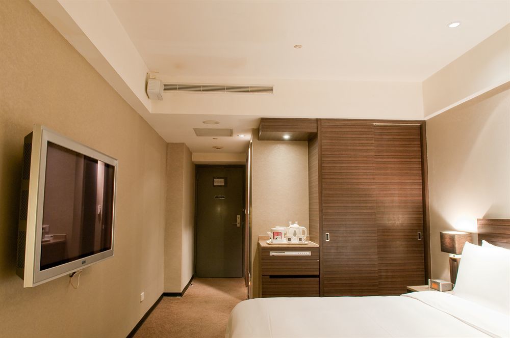 The Tango Linsen Hotel 4*