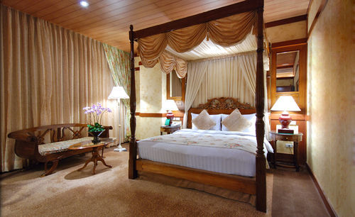 Capital Dazhi 4*
