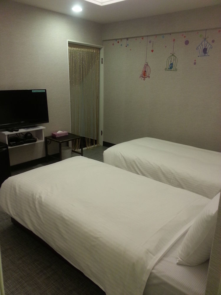 Ximen Holiday Taipei