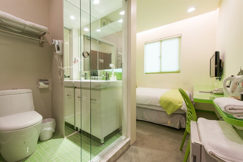 Royal Rose Station Hotel Taipei