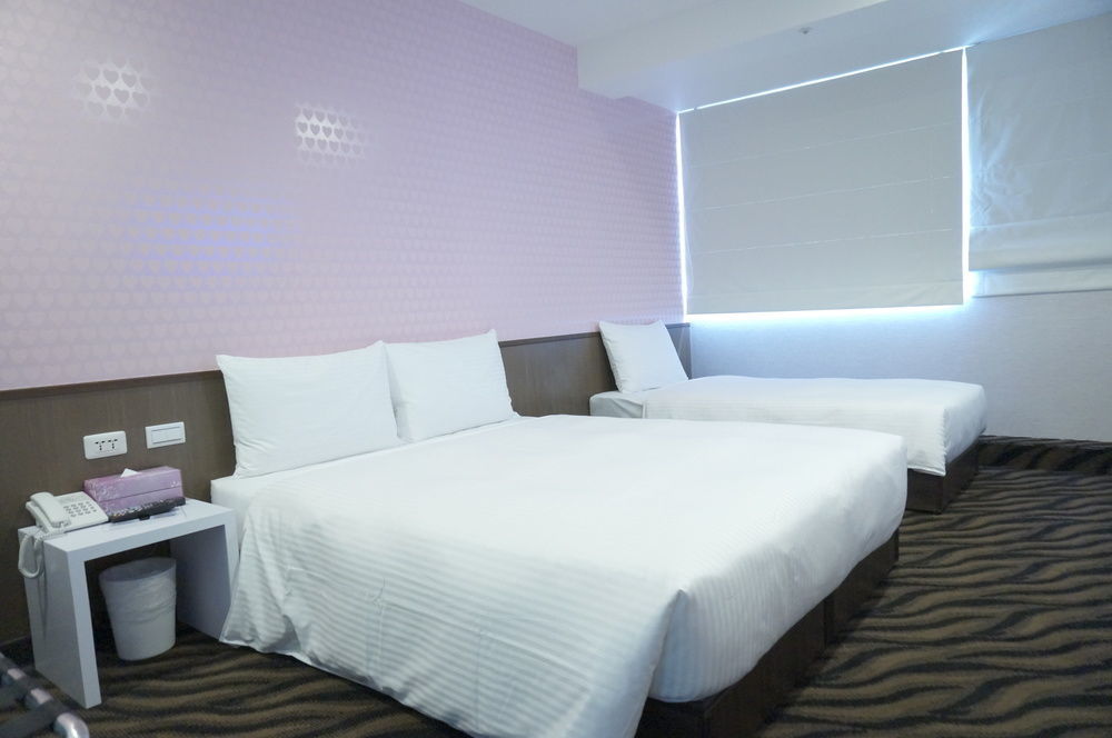 Hotel Dream Of Red Mansions 3*