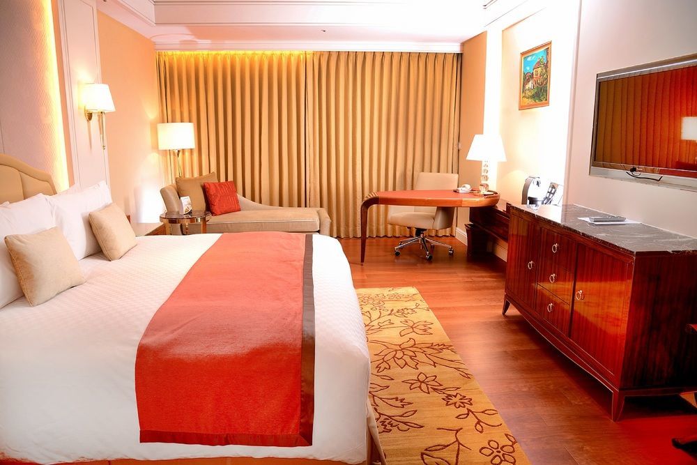 Hotel The Okura Prestige 5*