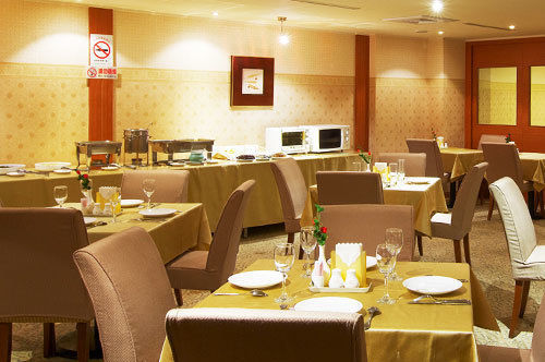 Golden Garden Hotel