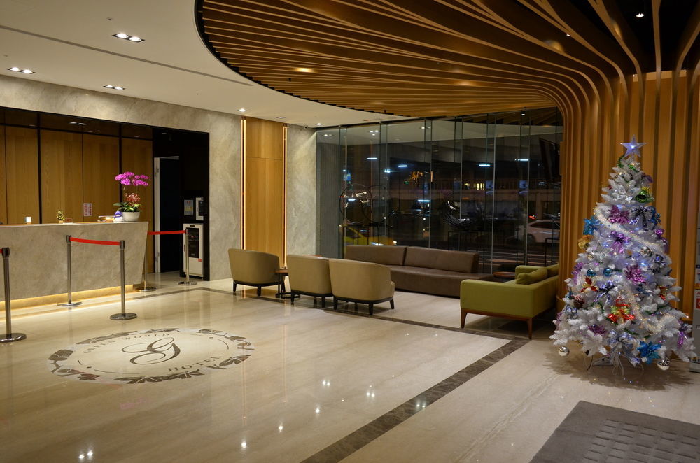 Hotel World Grand Nanjing Taipei