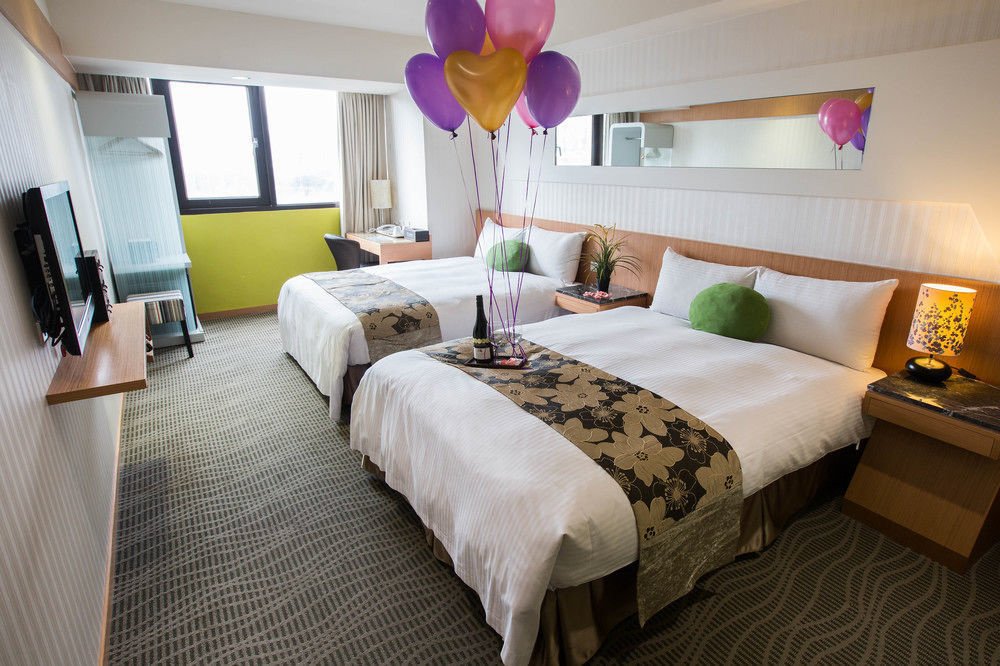 Sunny Hotel 3*