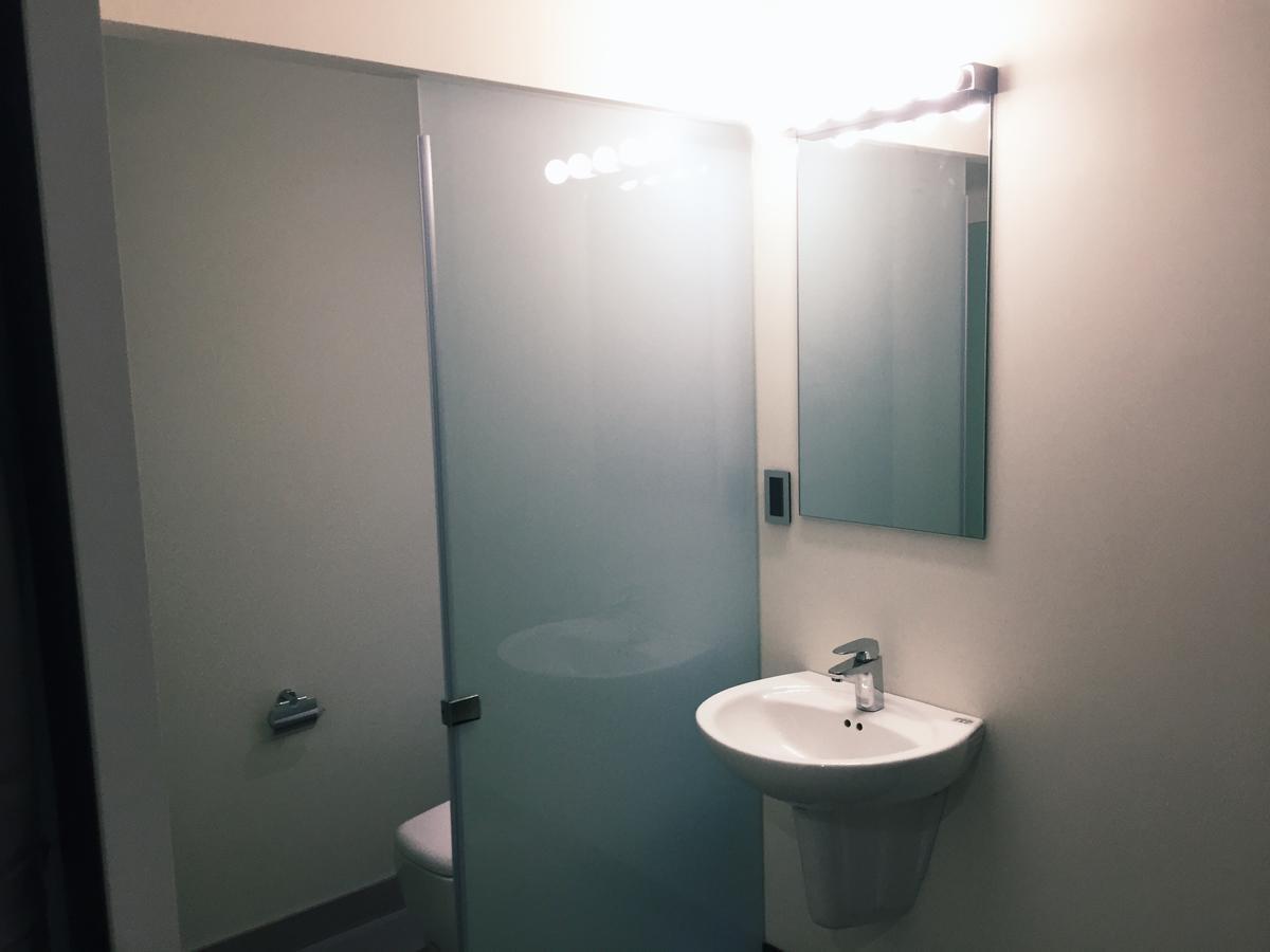 Mono Capsule hotel 3*